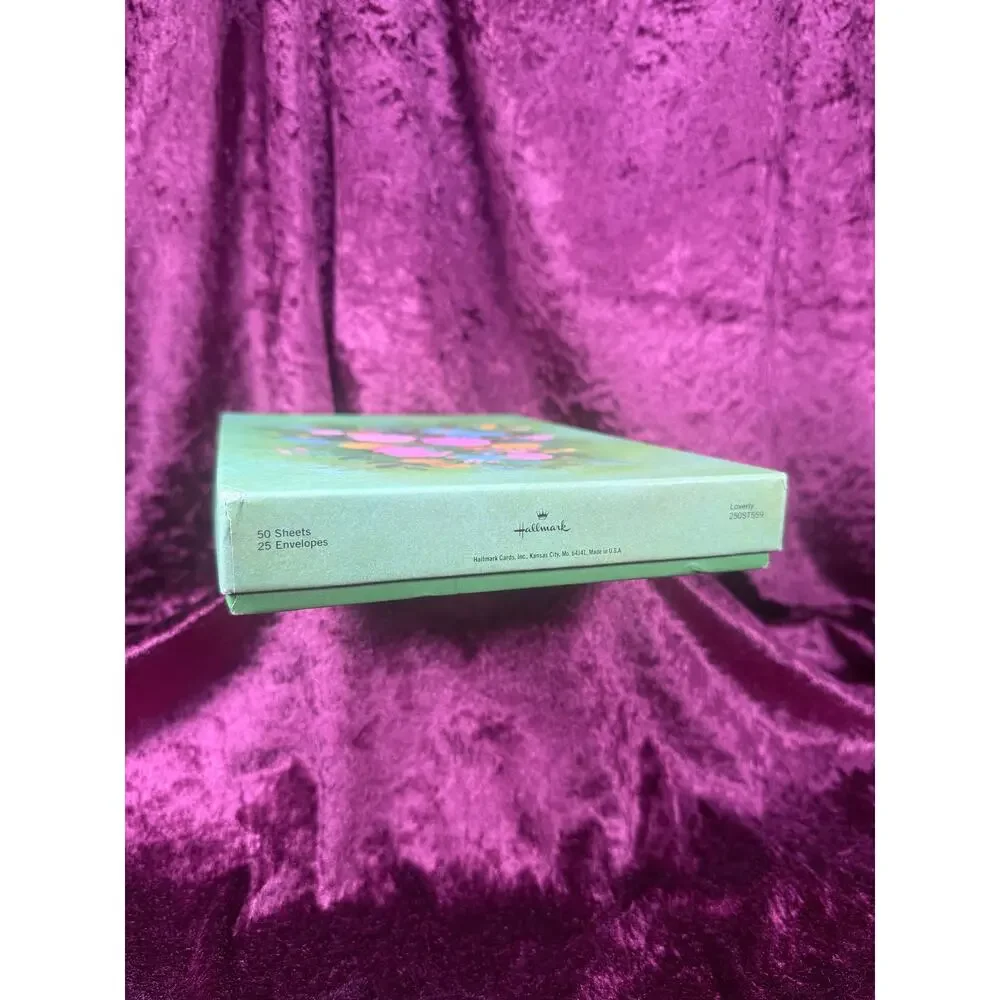 Vintage Floral Stationery Writing Set - Hallmark Boxed Letter Paper & Envelopes